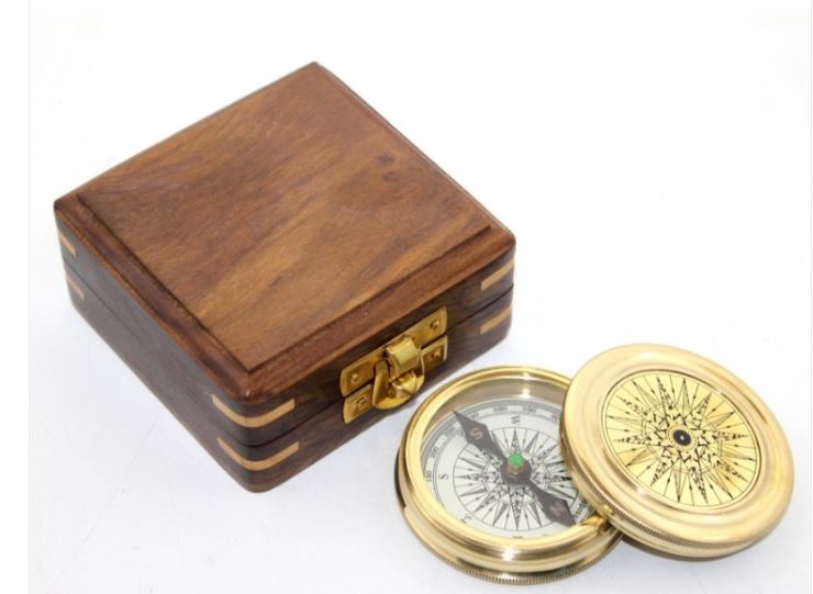 Ahsap Kutu Pusula - TrendTrove