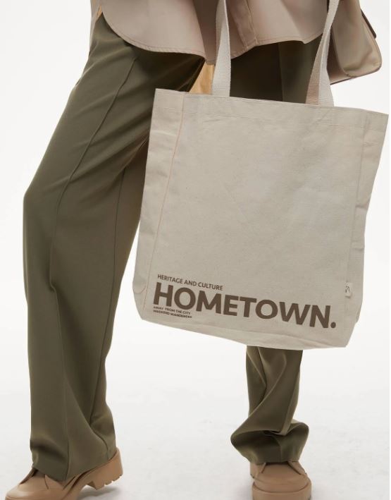 Bez Canta Baskili Koruklu - TrendTrove