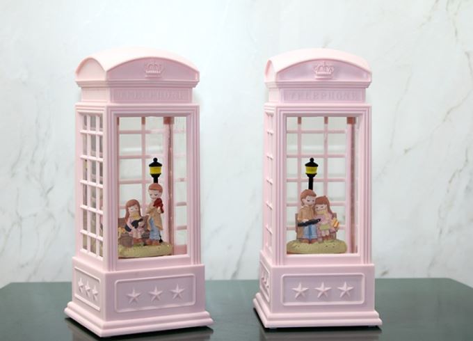 Yilbasi Temalı Kar Kuresi Isıkli Muzikli - TrendTrove